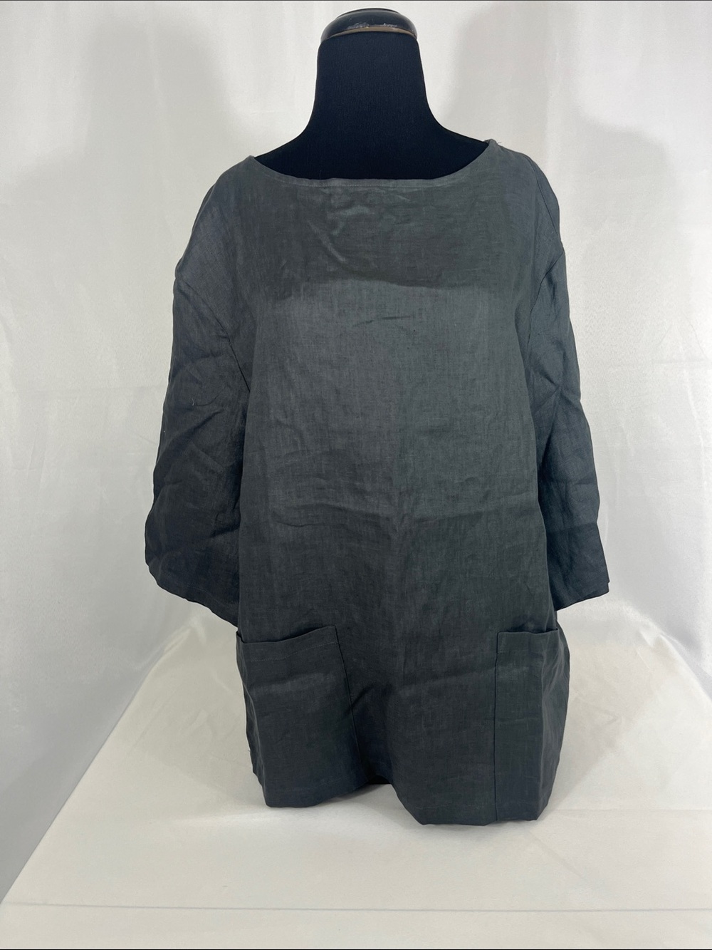LINTICO Boatneck Oversize Pocket Tunic, Medium, Charcoal Linen